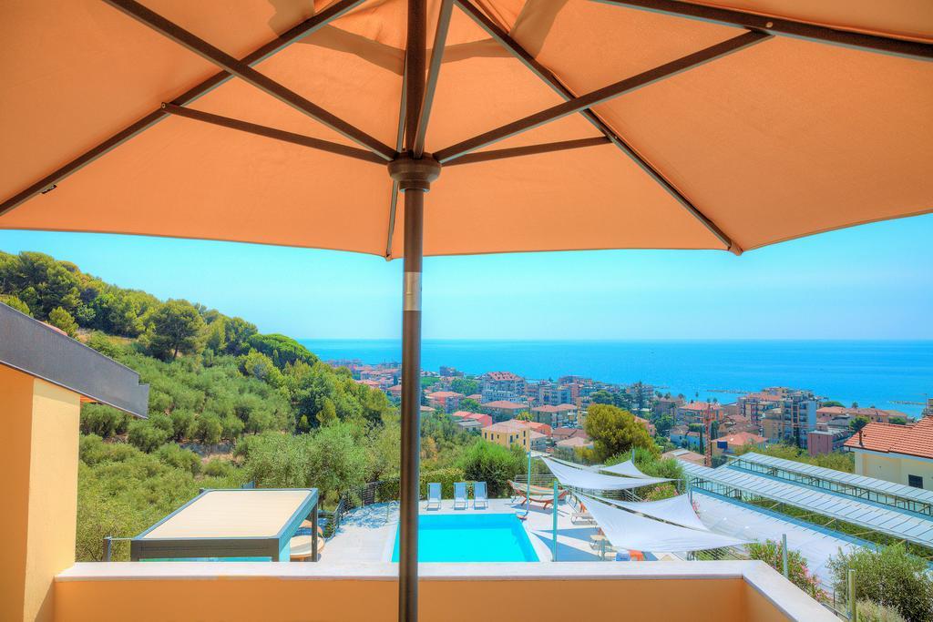 Appartamenti Villa Il Poggiolo Diano Marina Dış mekan fotoğraf